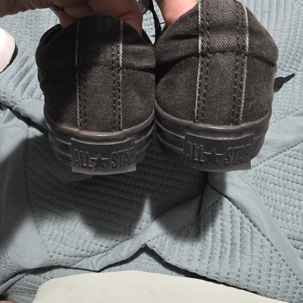 Converse - Picture 3 of 3